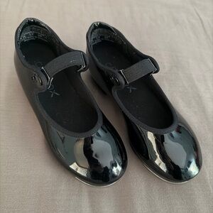 Capezio Black Kids Tap Shoes